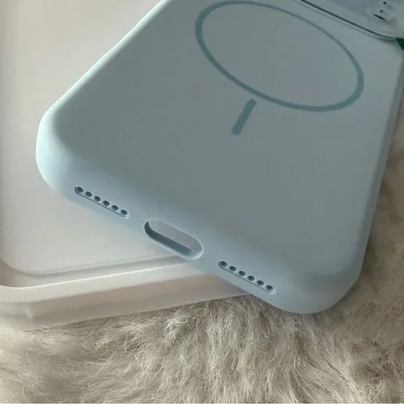 ⚡️FLASH SALE⚡️IPhone 17pro max magsafe shock proof full coverage case - Blue - Picture 4 of 4